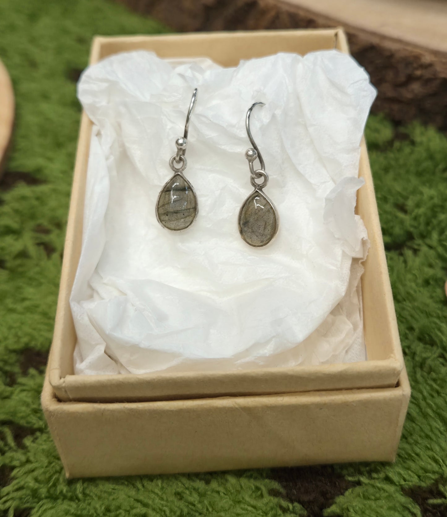 🩶Colgante Labradorita Gota Sagrada en Plata 925 – Intuición y Protección