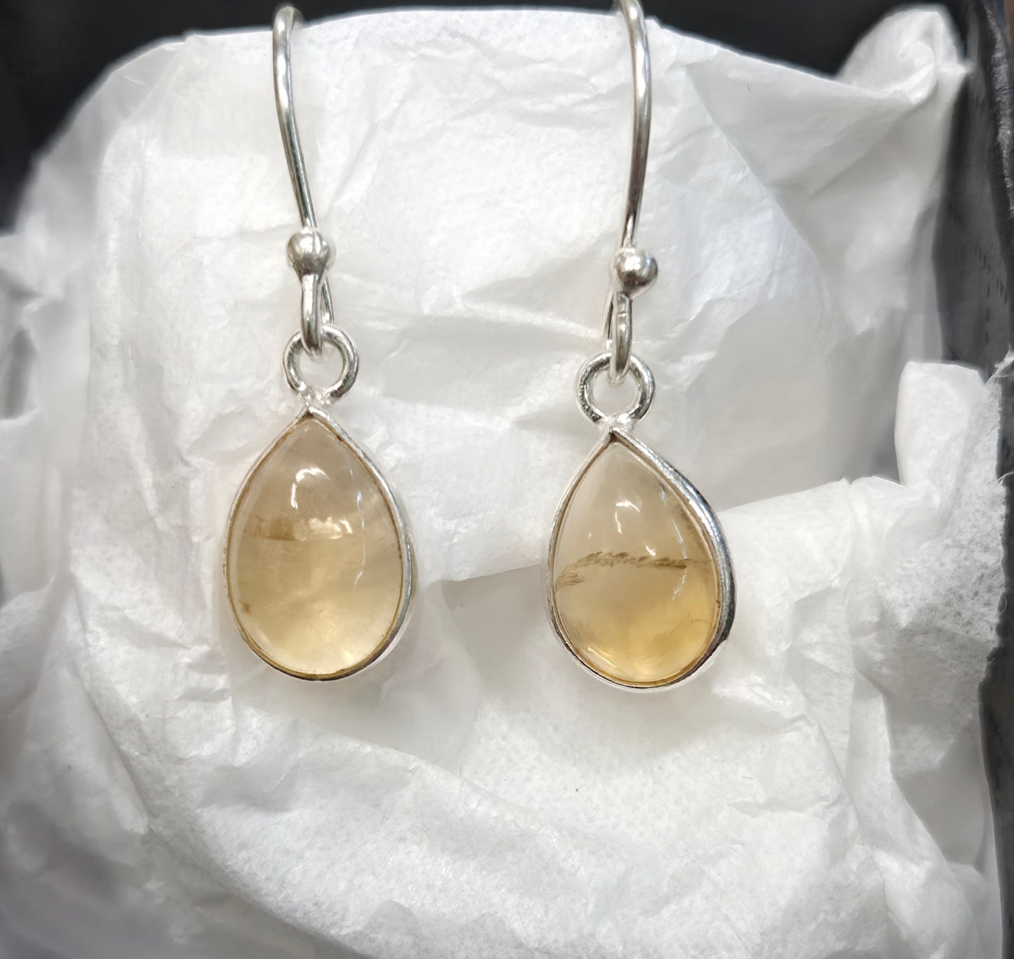 ⭐️Pendientes Citrino Gota en Plata 925 – Abundancia que Llega