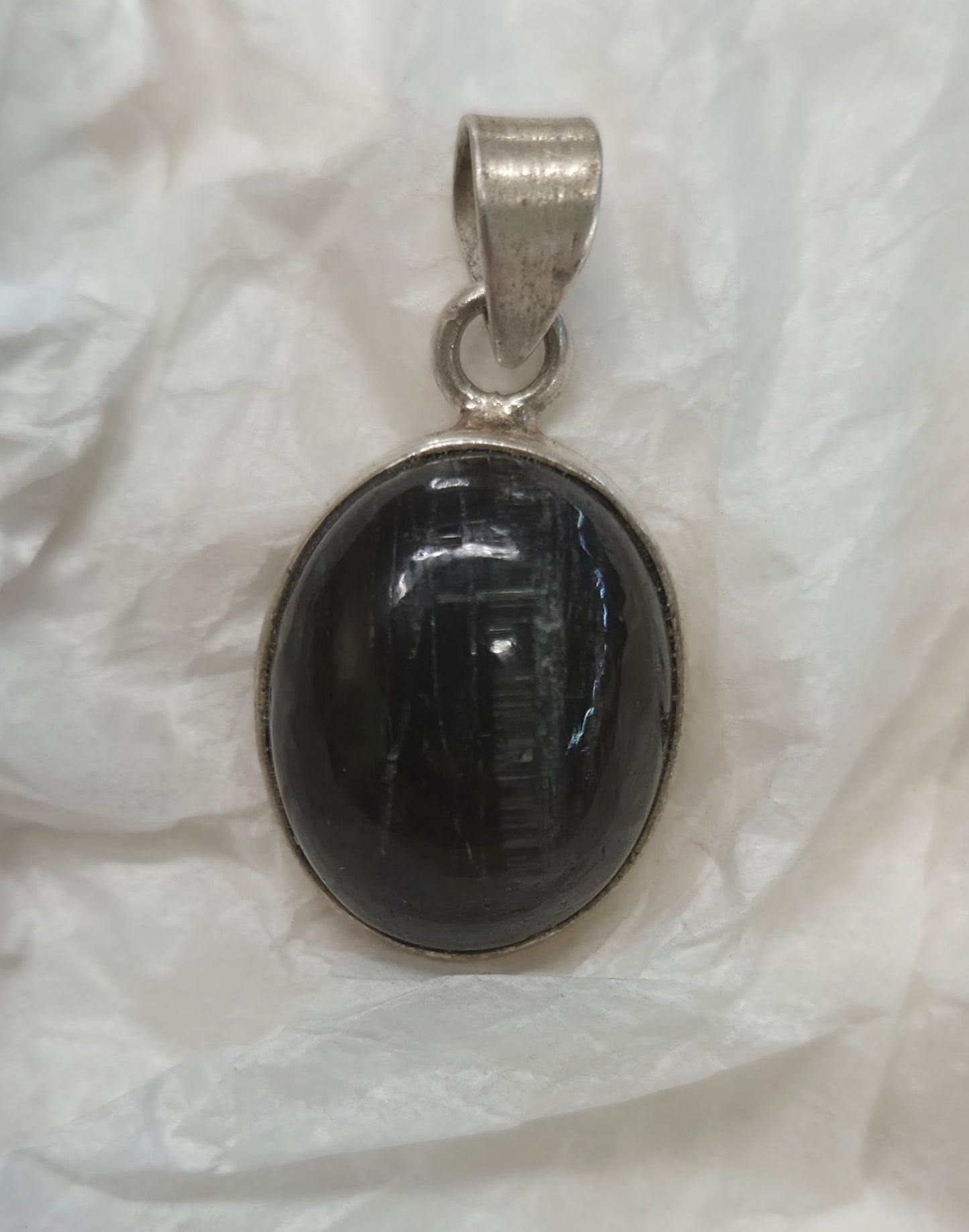 ⚡️Colgante Turmalina Negra Oval – Vuelve a Tu Centro