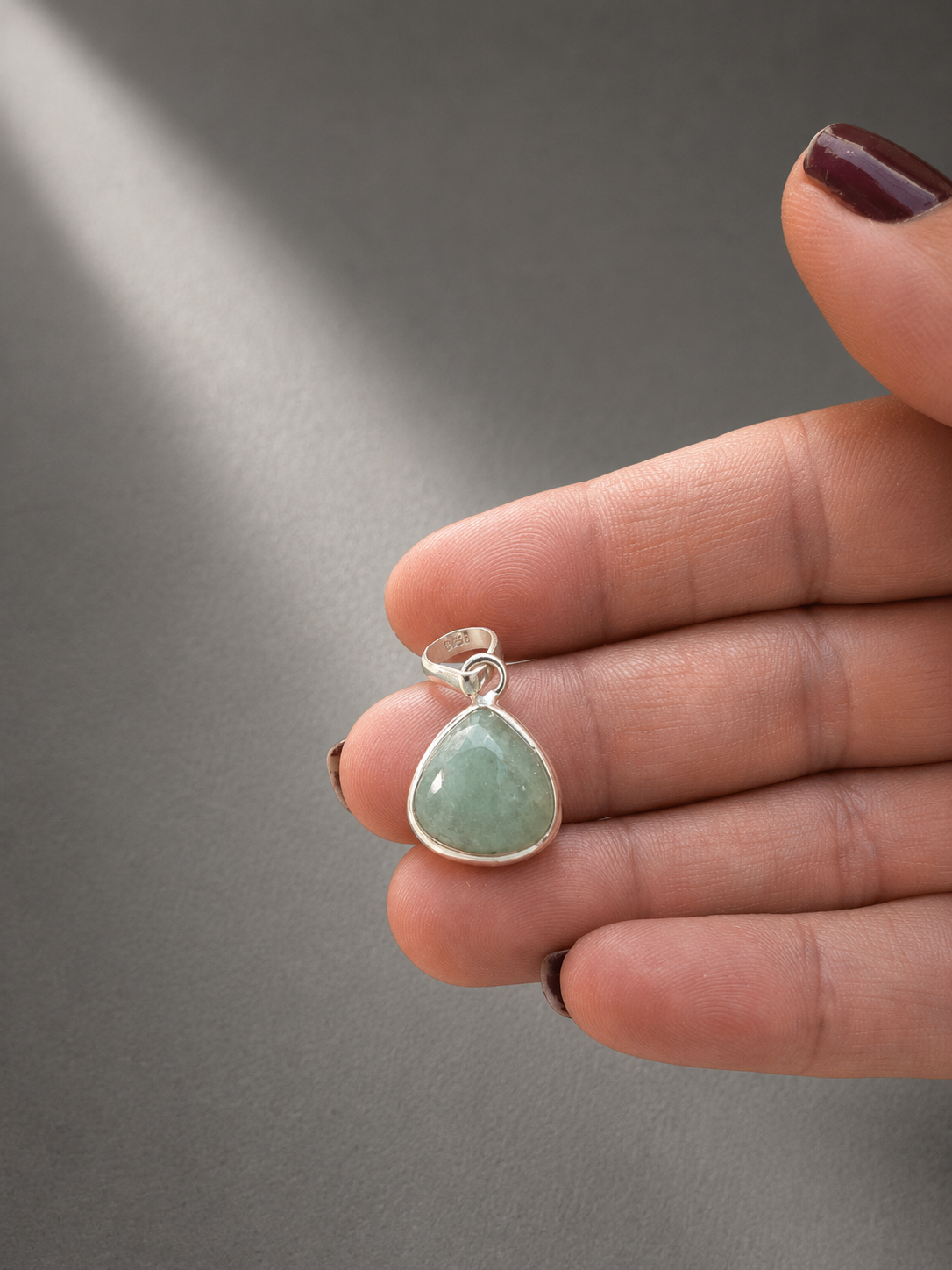 Mini Colgante de Aguamarina en Plata de Ley 925