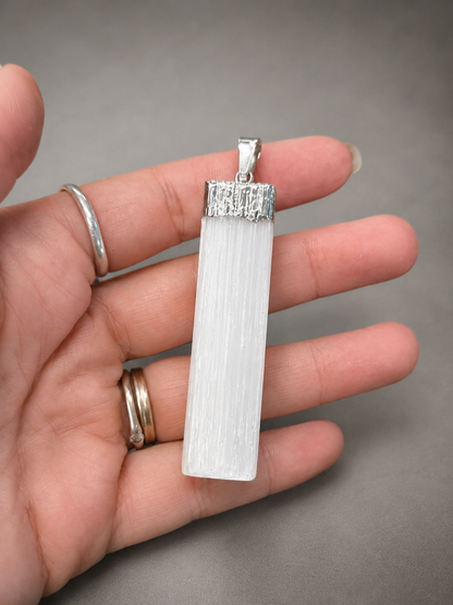 Colgante Barra de Selenita en Plata de Ley 925