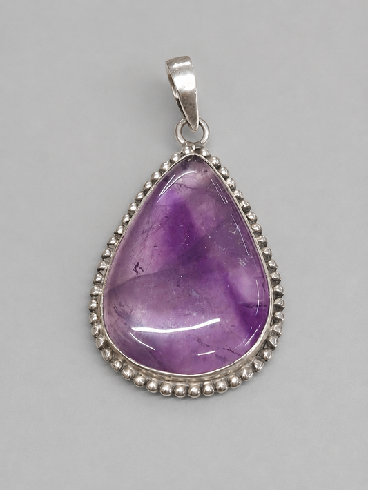 Colgante Grande de Amatista en Forma de Gota en Plata de Ley 925