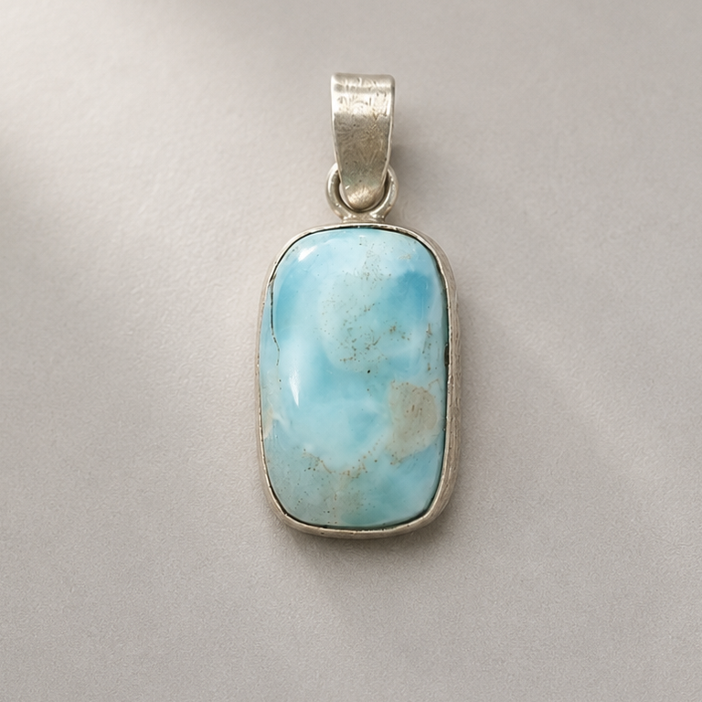 Colgante de Larimar · Calma y Equilibrio Emocional