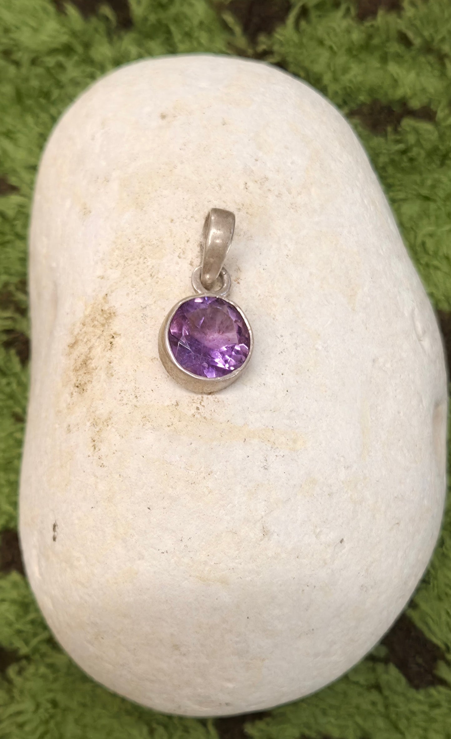 💜Colgante Amatista Diamante – Luz Interior en Plata 925