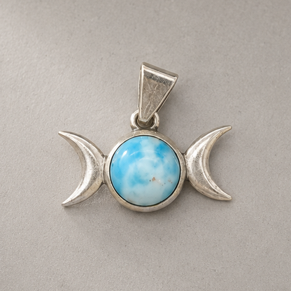 Colgante Triple Luna con Larimar en Plata de Ley 925.