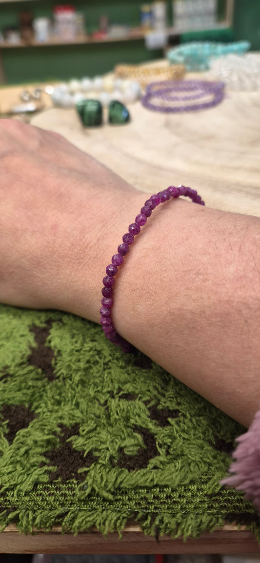 ❤️Pulsera de Rubí  – Fuerza Interior y Poder Personal