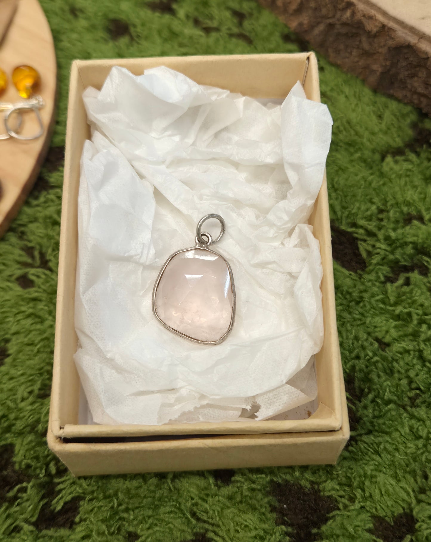 🩷Colgante de cuarzo rosa facetado en plata 925 | Amor propio y calma ✨