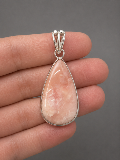 Colgante de Ópalo Rosa Natural en Plata de Ley 925