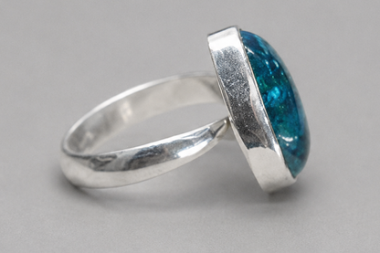 Anillo de Crisocola en Plata – Vuelve a Tu Centro