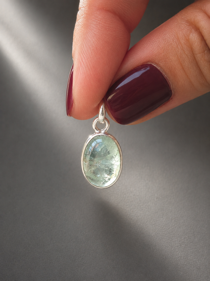 Mini Colgante de Fluorita en Plata de Ley 925