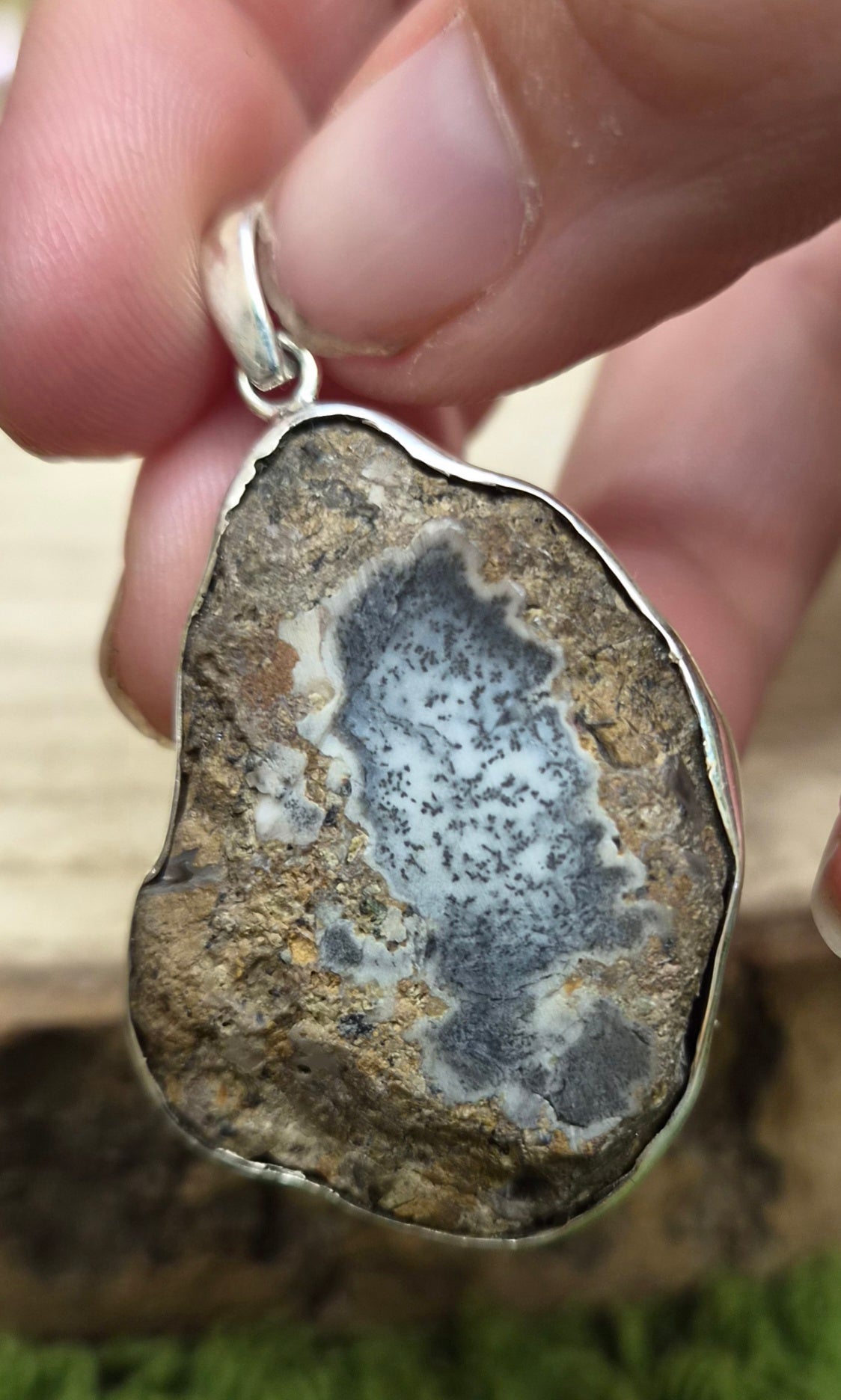 Colgante Merlinita Tallada · Tu Intuición Sabe · Plata 925