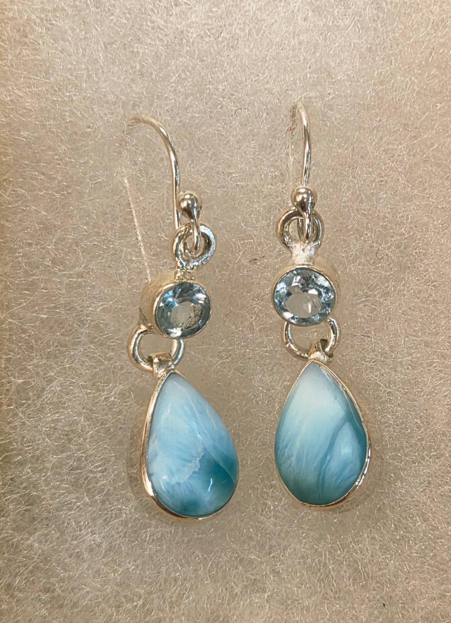 Pendientes Larimar y Topacio — Mar y luz