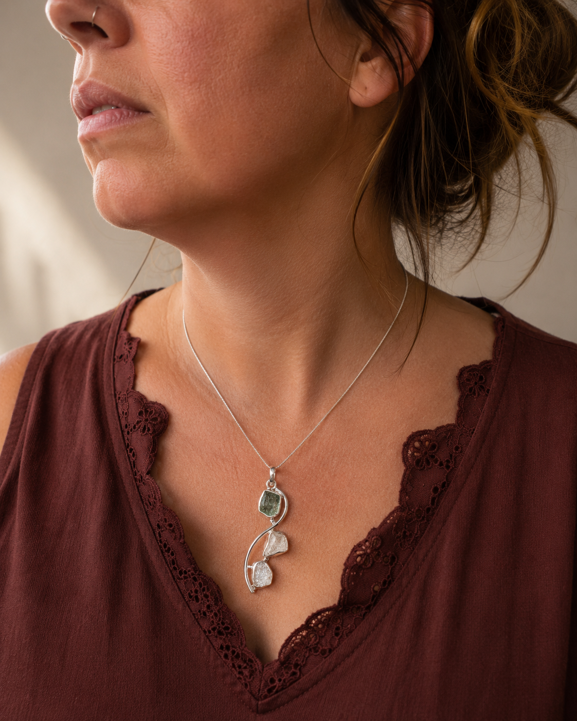 Colgante de Moldavita, Diamante Herkimer y Cristal del Líbano en Plata de Ley 925