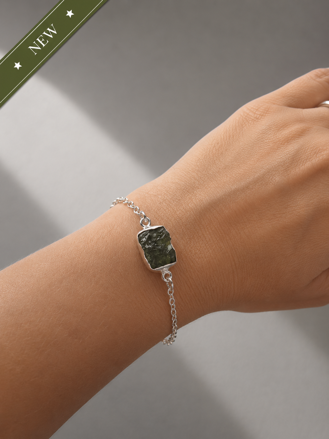 Pulsera moldavita en Plata 925... Hilo de amor.
