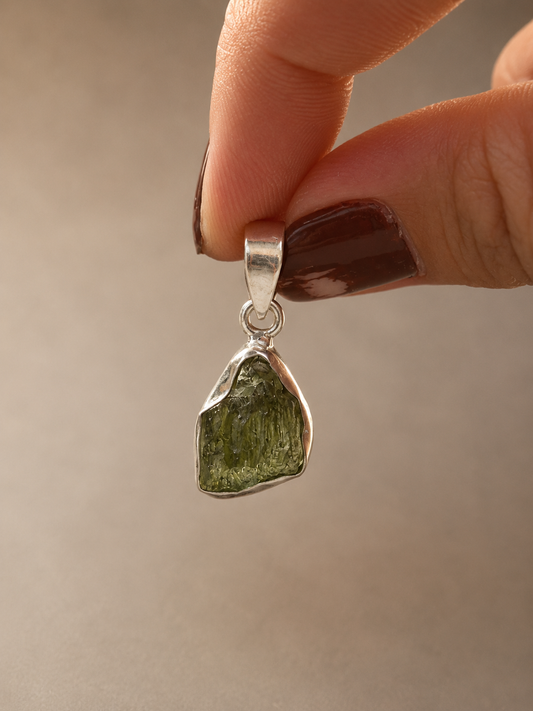 Colgante Moldavita · El Meteorito · Plata de Ley 925
