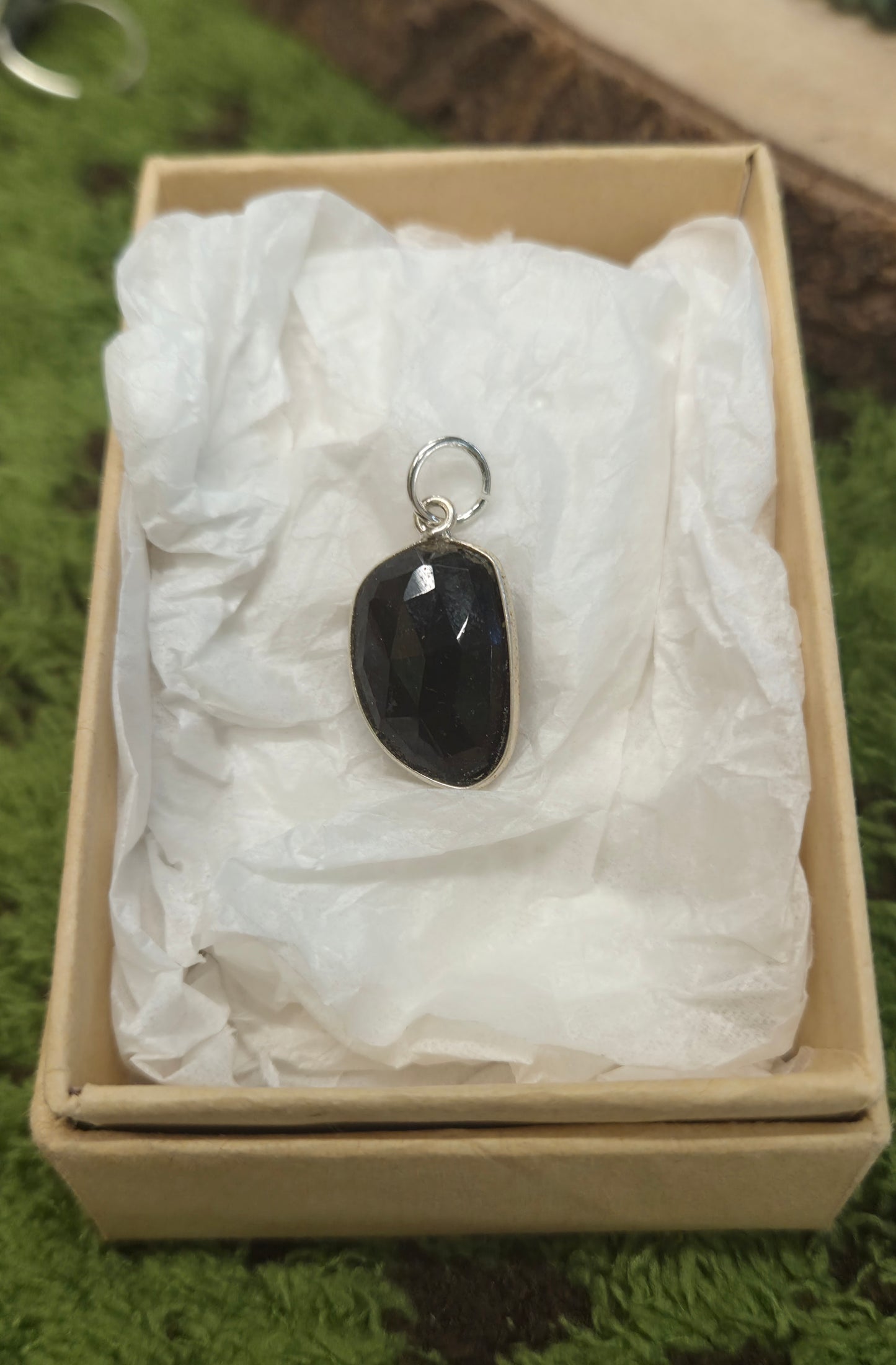 ⚡️ Protección Turmalina Negra – Plata 925 vuelve a tu fuerza.