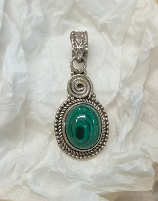 🦸Colgante Vintage de Malaquita en Plata 925 – Guardián de mi Cuerpo