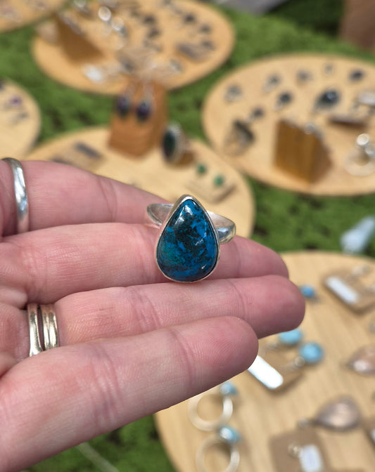 🌀 Anillo de Crisocola en Plata – Vuelve a Tu Centro