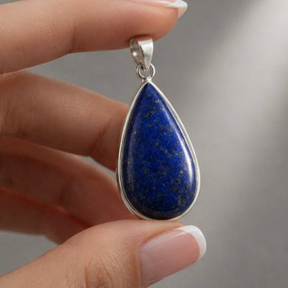 Colgante Lapislazuli gota. Claridad de luz.