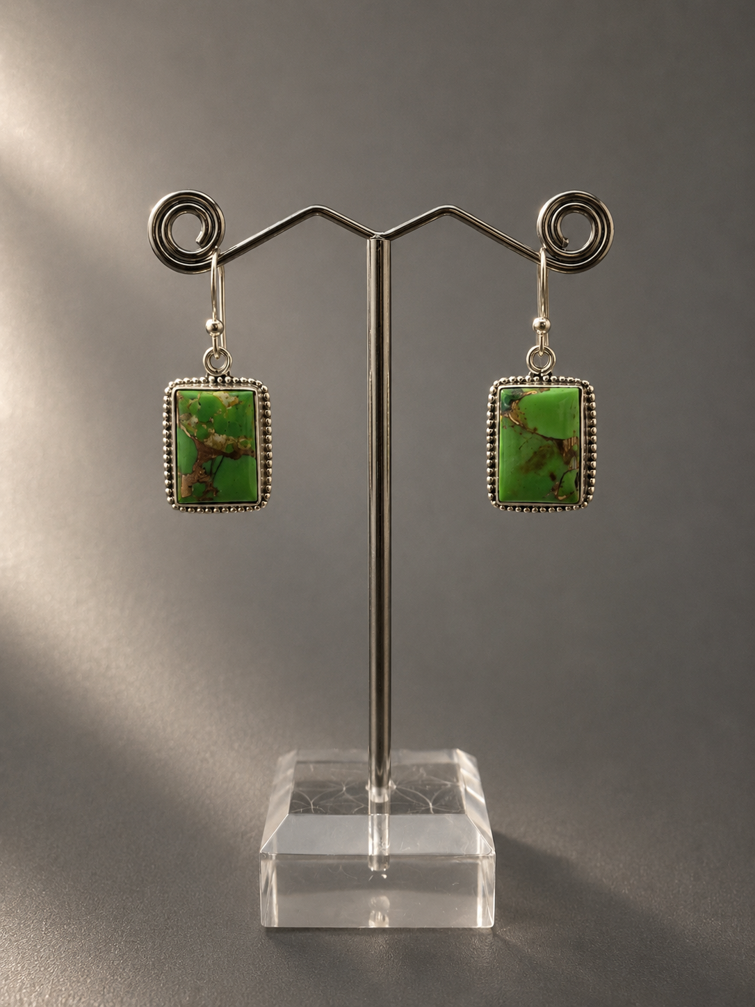 Pendientes Cuadrados de Turquesa Verde con Pirita en Plata de Ley 925