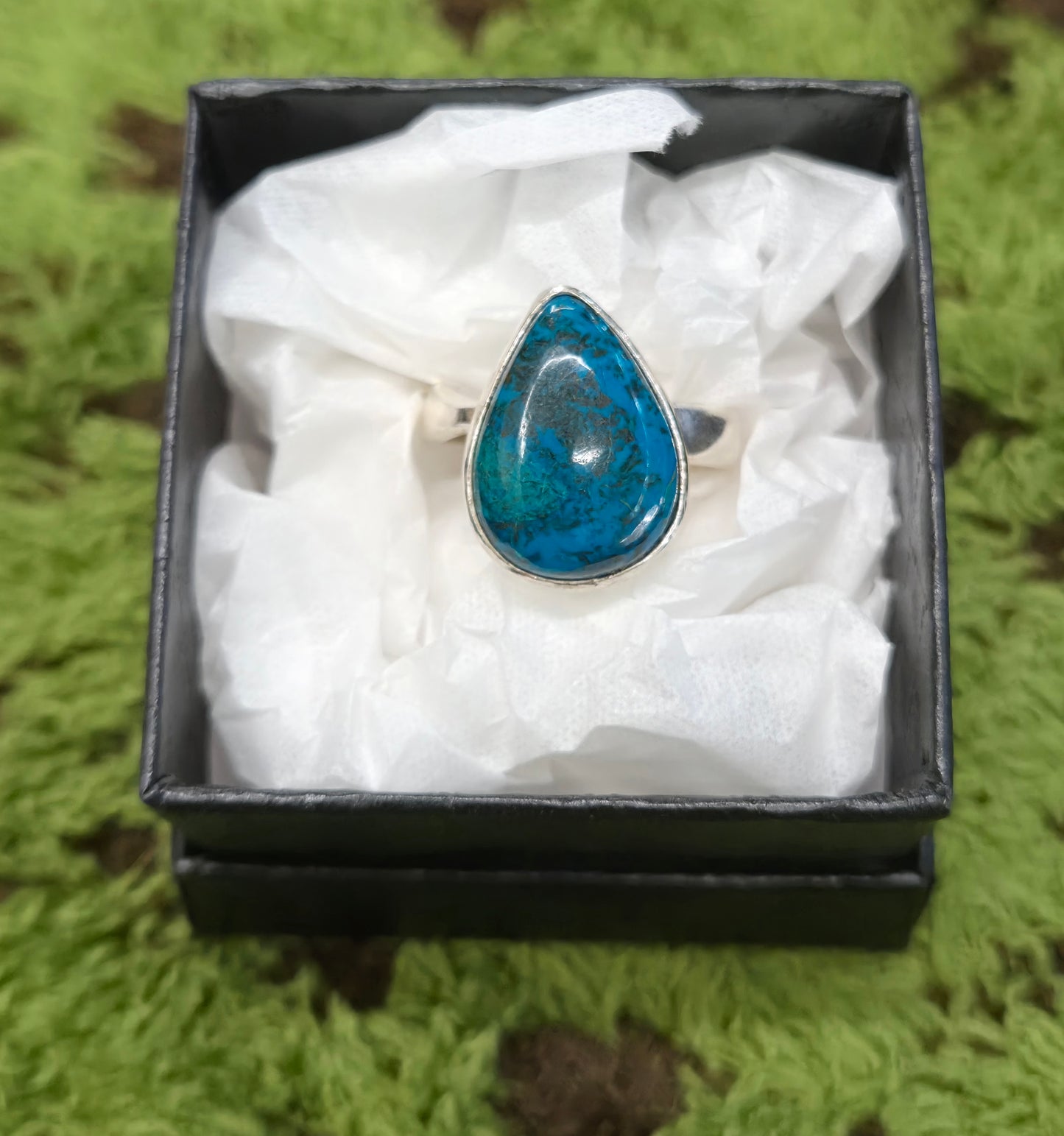 🌀 Anillo de Crisocola en Plata – Vuelve a Tu Centro
