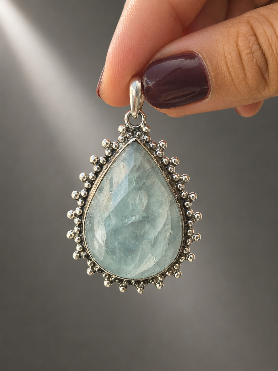 Colgante Grande de Aguamarina en Forma de Gota con Filigrana en Plata de Ley 925